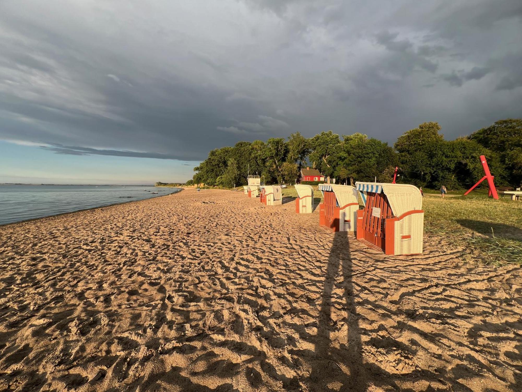 Strandnahes Ostsee Apartment Malum ツィロー エクステリア 写真